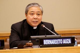 El Vaticano confirma el nombramiento de Auza como nuevo nuncio en Espa&ntilde;a