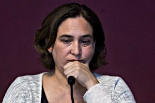 V&iacute;ctimas de los atentados del 17A pedir&aacute;n la imputaci&oacute;n de Colau por no poner bolardos como pidi&oacute; Interior