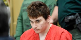 "M&aacute;tenme": el video del interrogatorio a Nikolas Cruz, el psic&oacute;pata de la masacre de Parkland