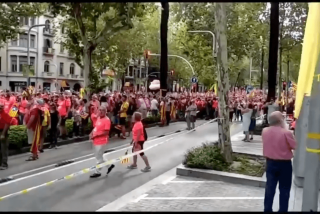 El vecino con un par que rompe la Diada poniendo a todo volumen el himno de Espa&ntilde;a