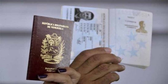 Di&aacute;spora: la odisea de conseguir un pasaporte en Venezuela