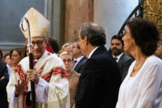 Omella pide los políticos catalanes evitar "la división, la confrontación y la imposición"