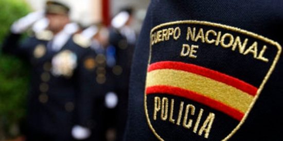 La Policia Nacional cobrar&aacute; ya en octubre la equiparaci&oacute;n salarial presupuestada por Rajoy