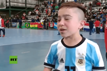 &iexcl;Una peque&ntilde;a gran Copa!: Enanos compiten por la gloria del f&uacute;tbol