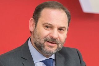 El socialista Abalos queda fatal por su pifia de dominguero en el Puente de la Hispanidad