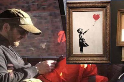 Banksy confiesa que la comentada autodestrucci&oacute;n de su cuadro no sali&oacute; como lo hab&iacute;a planeado