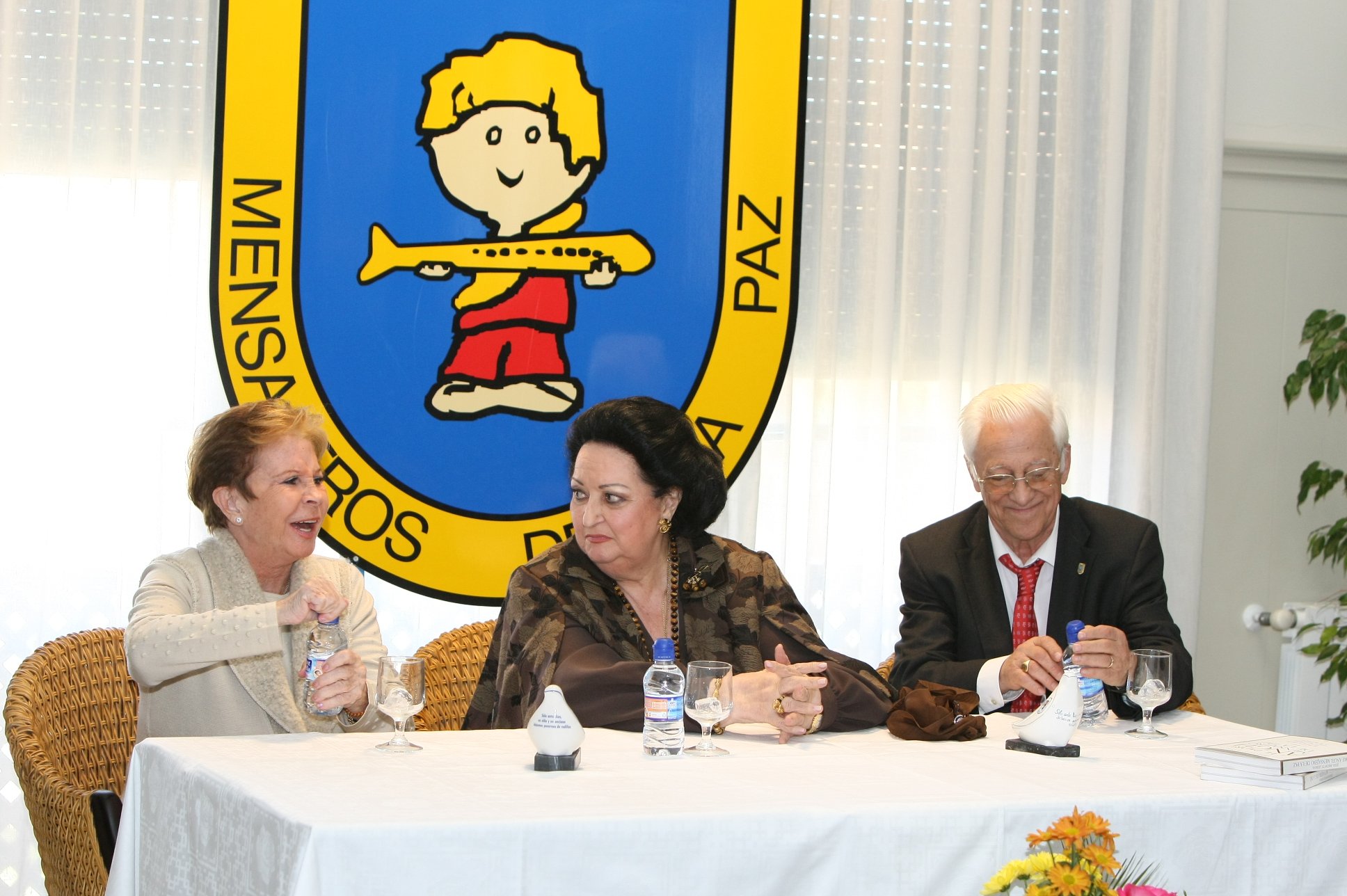 Mensajeros de la Paz organiza un homenaje p&uacute;blico a la soprano Montserrat Caball&eacute;