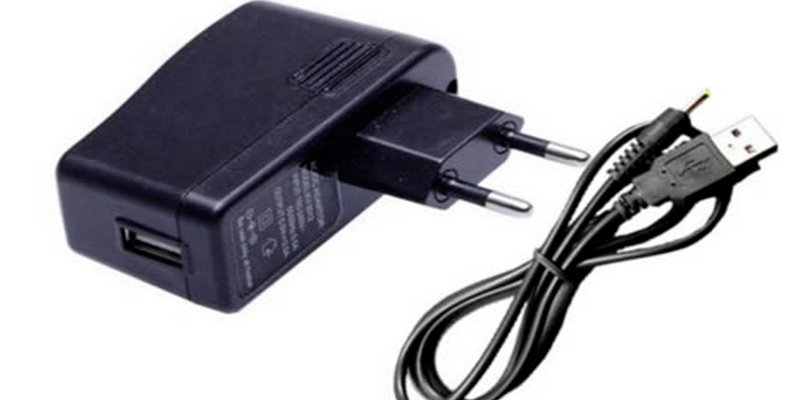 &iquest;Sabes qu&eacute; peligro esconde cargar tu 'smartphone' con un cargador no original?