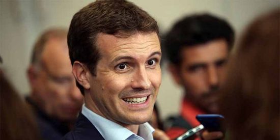 Casado se pone del lado de Almagro y critica la &ldquo;complicidad" de Zapatero con el dictador Maduro
