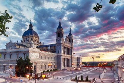 La 'exclaustraci&oacute;n' de La Almudena por el 'caso Franco'