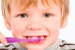 &iquest;Sabes cu&aacute;les son las 5 mejores pastas de dientes, seg&uacute;n la OCU?