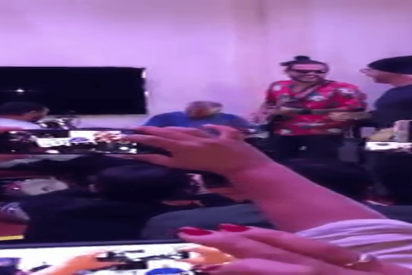 D&iacute;az-Canel finaliz&oacute; su visita a la Asamblea General de la ONU bailando y tocando congas