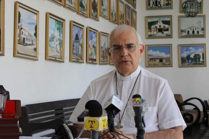 A todos los sacerdotes del presbiterio y miembros del pueblo de Dios de la Di&oacute;cesis de San Crist&oacute;bal