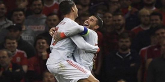 España le da un baño a Gales; 1 a 4 en un partido amistoso