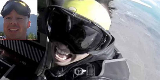 Muere reventado contra el suelo un rapero que grababa un videoclip sobre el ala de una avioneta en vuelo