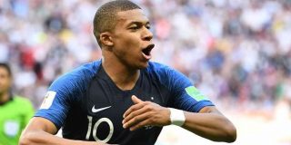 Mbappé firma la clasificación de los Bleus en una noche de gloria en París