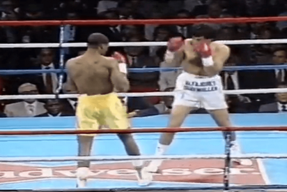 Combate cl&aacute;sico entre Moorer vs Melo