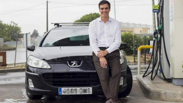 El trasto de coche contaminante que tiene S&aacute;nchez le baja los humos a la primera de cambio