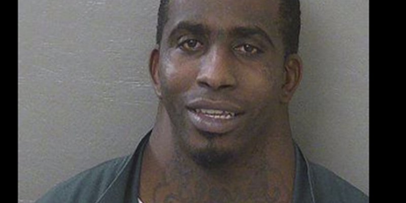 El 'hombre cuello' se mete de cabeza en la MMA