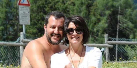 Con una foto &iacute;ntima una presentadora rompe con el ministro italiano Matteo Salvini