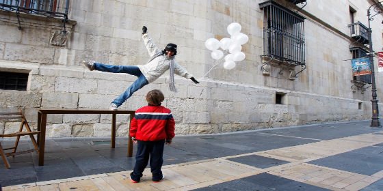 La ilusi&oacute;n invade Le&oacute;n en el Festival Internacional Vive la Magia