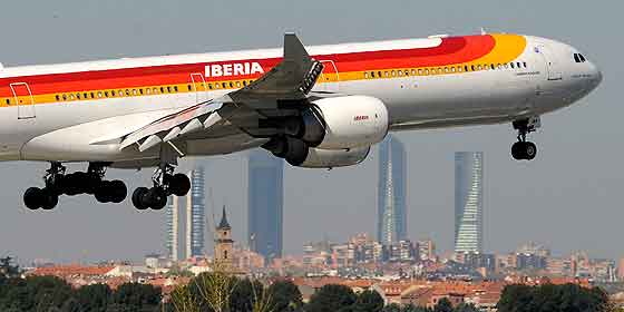 ¿Sabes qué compensaciones se pueden reclamar si eres uno de los afectados por la huelga de Iberia?