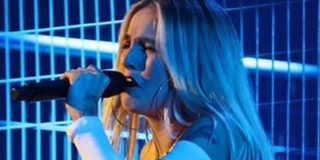 María revoluciona OT 2018 enseñando una teta en pleno directo