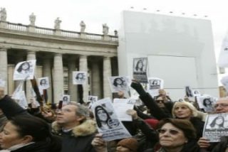 Parolin niega que los huesos hallados en la Nunciatura sean los de Emanuela Orlandi