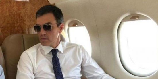 La extra&ntilde;a decisi&oacute;n que toma el ministerio de Defensa para el Falcon 900 del p&aacute;jaro S&aacute;nchez