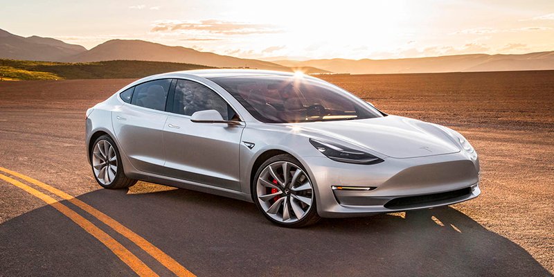 Eléctrico: Podrás controlar tu coche Tesla como si fuera un radiocontrol