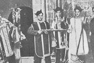 Carta abierta a los periodistas paniaguados (Sobre Franco, la cabra, y los diez perritos)