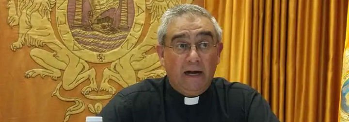 Denuncian el desprecio y la marginaci&oacute;n a la que el obispo de C&aacute;diz somete a uno de sus curas