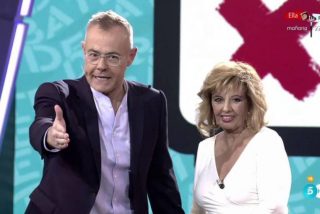 Telecinco: Teresa Campos utiliza la enfermedad de Jordi Gonz&aacute;lez para 'robarle' un programa
