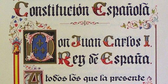 Constitución
