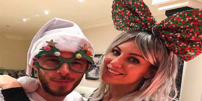 Edurne felicita en Twitter la Navidad y los hinchas sacuden a De Gea: "Ya te pod&iacute;as haber llevado las gafas al Mundial"