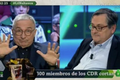 Sard&aacute; tira de brocha gorda contra VOX, Marhuenda le aclara que no son 'fachas' y los progres se incendian en Internet