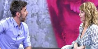 ¿Has visto lo que le hizo Emma García a Alonso Caparrós en pleno directo?