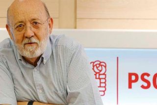 Espa&ntilde;a y los espa&ntilde;oles por un lado; Tezanos, S&aacute;nchez e Iglesias por otro