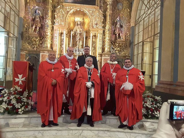 Los Caballeros Hospitalarios de C&aacute;diz tambi&eacute;n denuncian al ec&oacute;nomo de la di&oacute;cesis