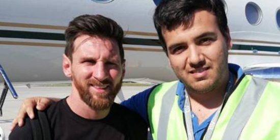 Leo Messi presume de jet privado en su regreso a casa