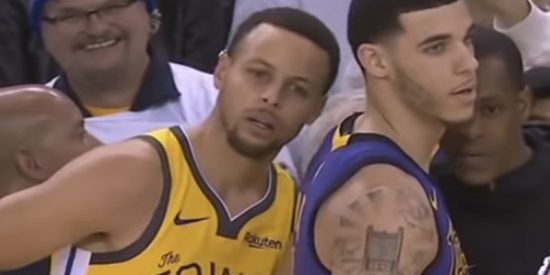 Este jugador de la NBA juega a los esp&iacute;as e intenta escuchar instrucciones que le dan a su rival