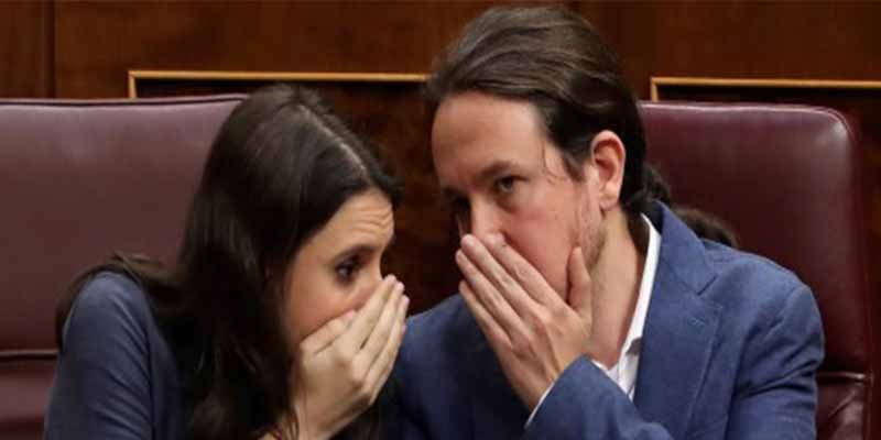 Irene Montero con Pablo Iglesias (PODEMOS).