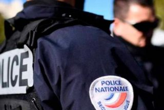 Policía