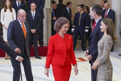 Un audio dinamita la Casa Real: Letizia humilla a Don Juan Carlos y a Do&ntilde;a Sof&iacute;a