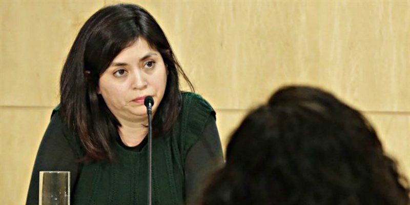 &iexcl;Espabila, Rommy Arce! Reparten a las puertas de un colegio de Usera publicidad pornogr&aacute;fica