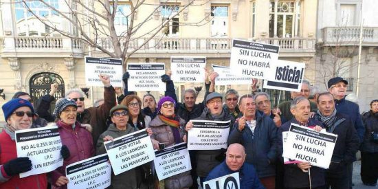 El plan de S&aacute;nchez para que los jubilados se conviertan en aut&oacute;nomos: un parche fiscal ante el invierno demogr&aacute;fico