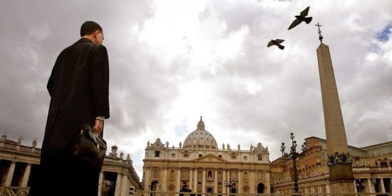 El Vaticano estudia c&oacute;mo proteger de los abusos a los adultos vulnerables