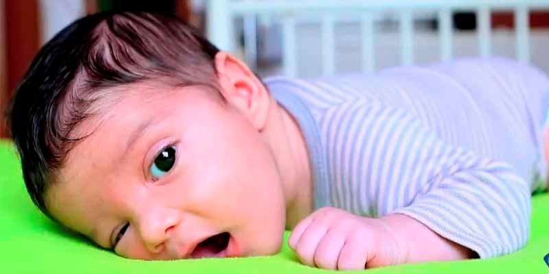 La madre del bebé de dos meses agredido brutalmente disculpa al padre: "Él no sabía que le haría tanto daño"