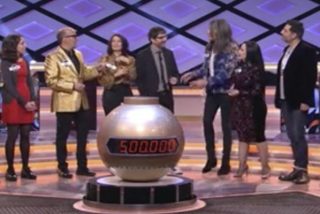 Le llueven las cr&iacute;ticas a Jos&eacute; Corbacho y Silvia Abril por lo que todo el mundo ha visto en el especial navide&ntilde;o de 'Boom'