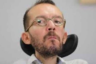 Los negros prop&oacute;sitos navide&ntilde;os del se&ntilde;orito Echenique present&aacute;ndose como defensor de los asistentes